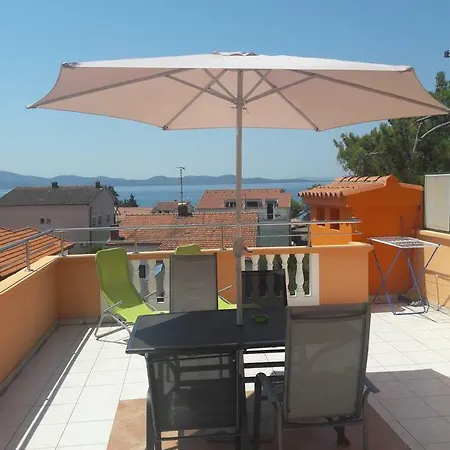- Diklo 6268a Apartment Zadar
