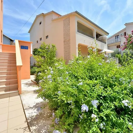 - Diklo 6268a Apartment