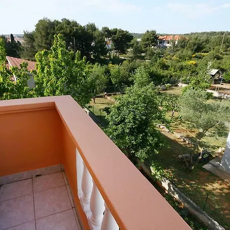 - Diklo 6268a Apartment Zadar